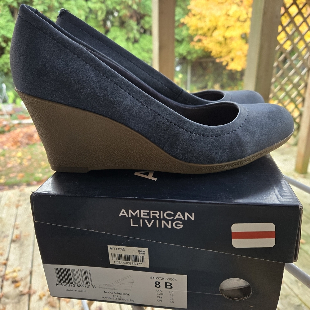 American Living Women's Mikayla Marbled Blue Wedges - 8